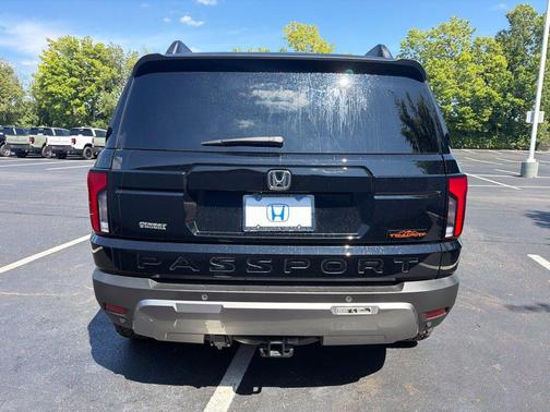 Crystal Black 2026 Honda Passport TrailSport