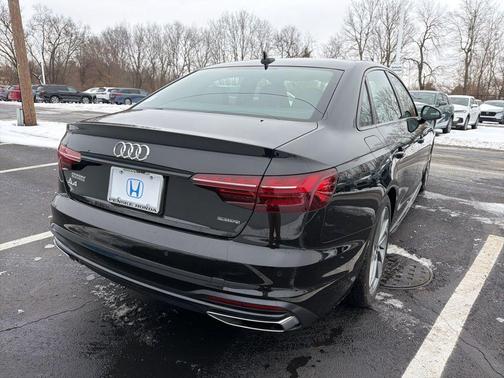 2025 Audi A4 45 S line quattro Premium