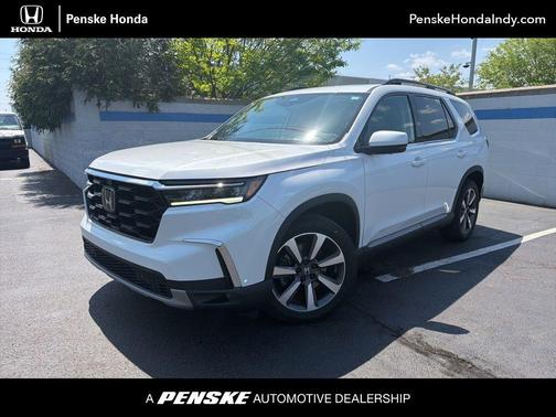 Platinum White 2023 Honda Pilot Elite