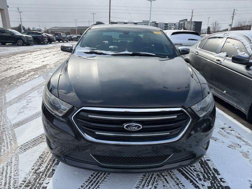 2015 Ford Taurus Limited