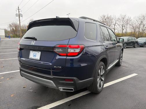 2024 Honda Pilot Elite