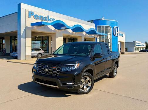 Crystal Black Pearl 2026 Honda Ridgeline TrailSport