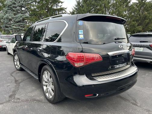 2012 INFINITI QX56 Base