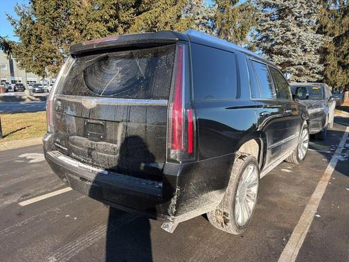 2016 Cadillac Escalade Platinum