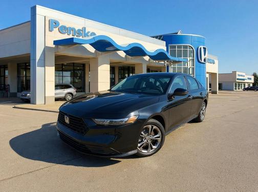 Crystal Black Pearl 2026 Honda Accord Hybrid EX-L