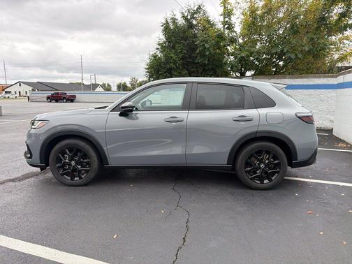 Urban Gray 2024 Honda HR-V Sport