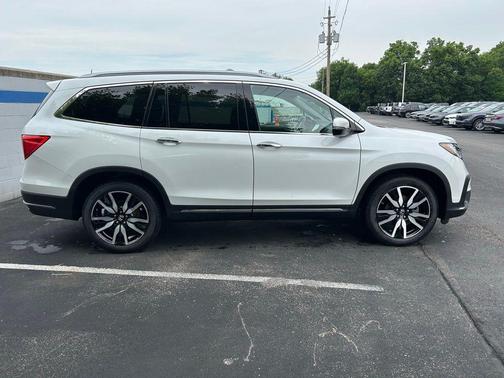 2022 Honda Pilot Elite