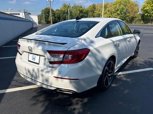 2022 Honda Accord Sport SE