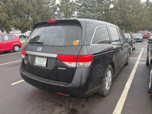 2017 Honda Odyssey SE