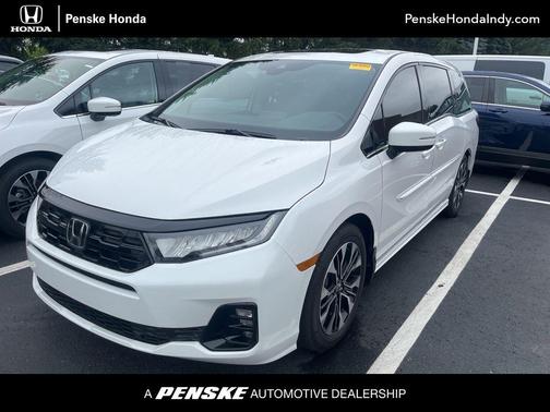 White 2025 Honda Odyssey Elite