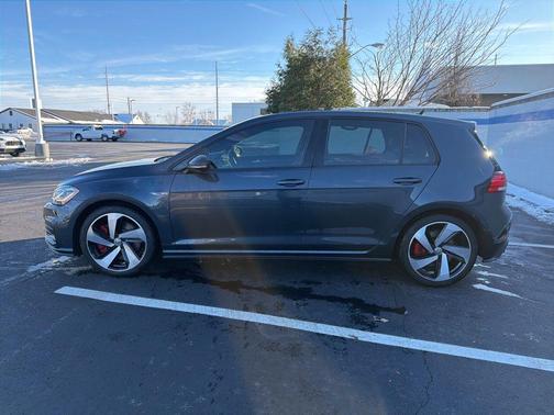 2020 Volkswagen Golf GTI 2.0T SE