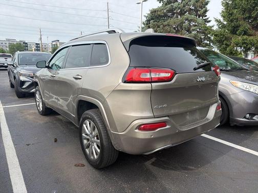 Light Brownstone Pearlcoat 2016 Jeep Cherokee Overland