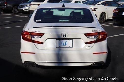 Photo 4 of 43 of 2022 Honda Accord Sport 1.5T