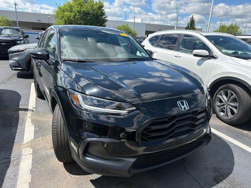 Crystal Black Pearl 2024 Honda HR-V Sport