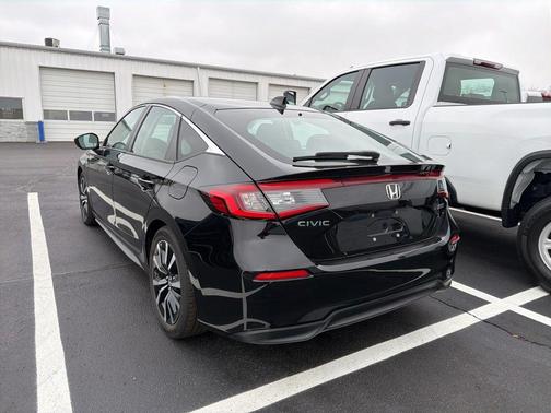 2023 Honda Civic EX-L