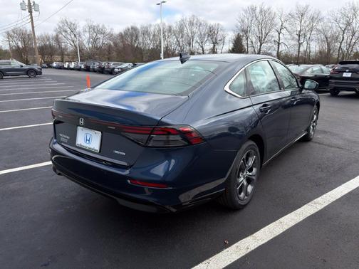 Canyon 2026 Honda Accord Hybrid EX-L