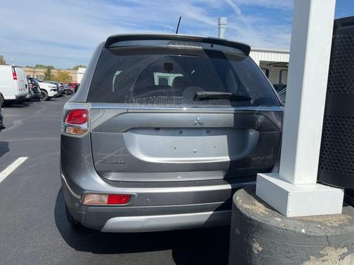 2015 Mitsubishi Outlander SE