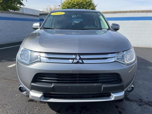2015 Mitsubishi Outlander SE