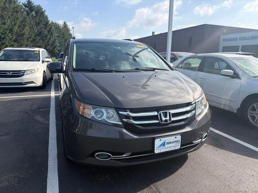Crystal Black Pearl 2016 Honda Odyssey Touring