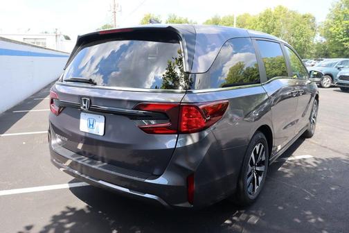 Modern Steel Metallic 2026 Honda Odyssey EX-L