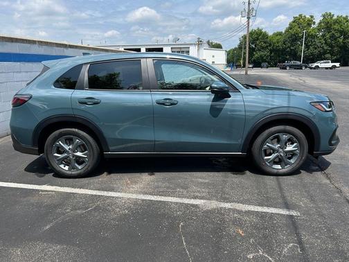 Pearl 2026 Honda HR-V LX