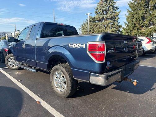 Blue 2013 Ford F-150 XLT