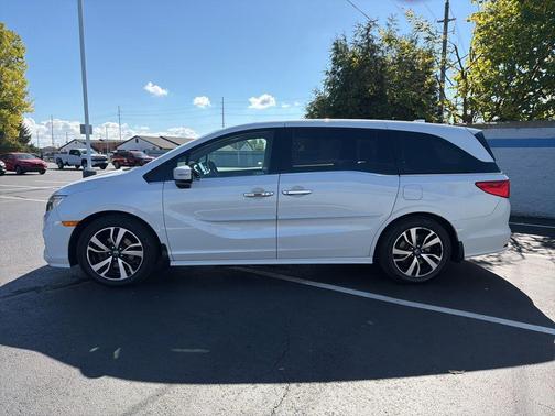 2020 Honda Odyssey Elite