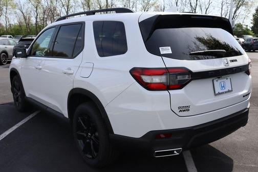 2025 Honda Pilot Black Edition