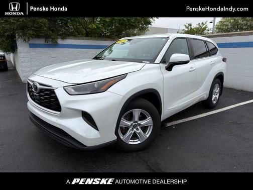 Pearl 2023 Toyota Highlander L