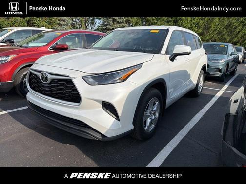 Pearl 2023 Toyota Highlander L
