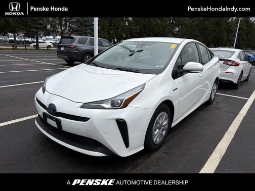 2021 Toyota Prius LE