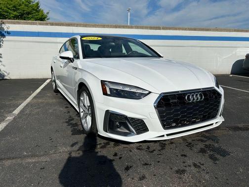 2024 Audi A5 Sportback 45 S line quattro Premium