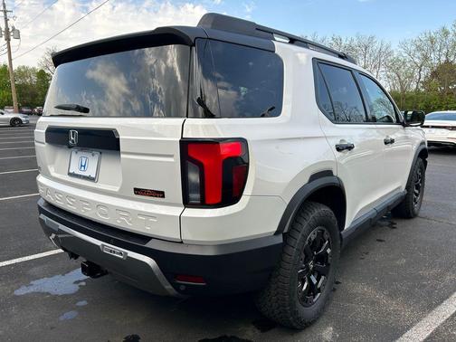 2026 Honda Passport TrailSport Elite Blackout