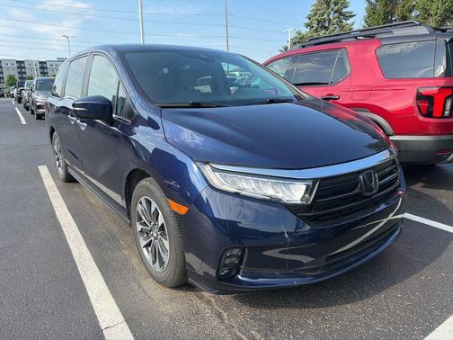 Blue 2024 Honda Odyssey EX-L