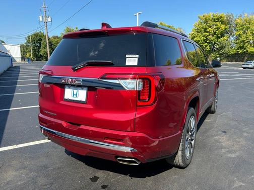 2020 GMC Acadia Denali