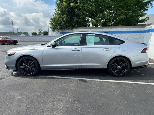 2023 Honda Accord Hybrid Sport-L