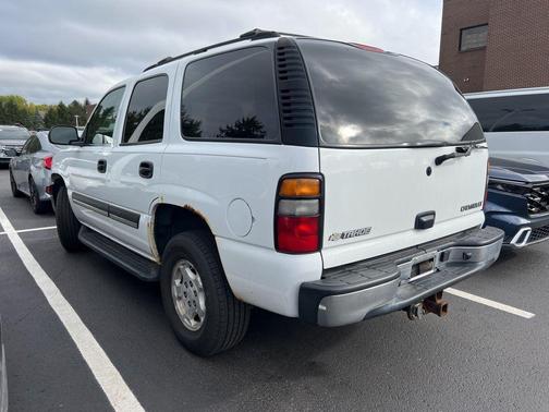 2004 Chevrolet Tahoe LS