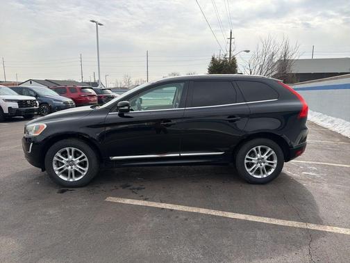 2016 Volvo XC60 T5 Premier