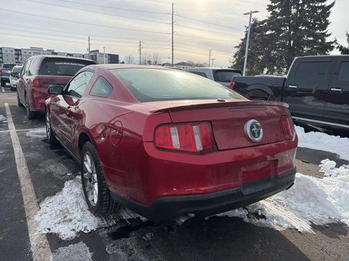 2011 Ford Mustang V6 Premium