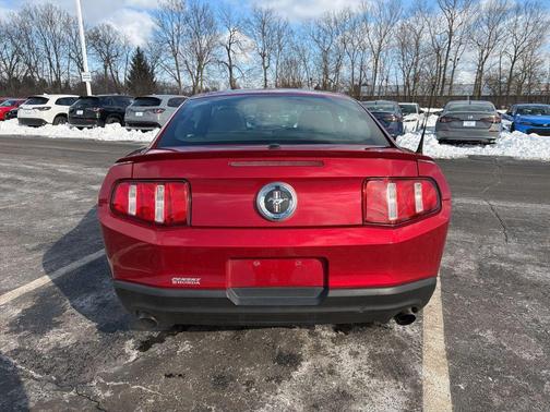 2011 Ford Mustang V6 Premium