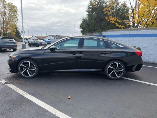 2022 Honda Accord Sport SE
