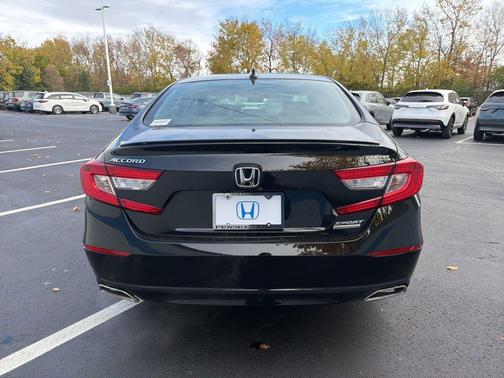 2022 Honda Accord Sport SE