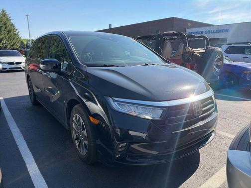 Black 2024 Honda Odyssey EX-L