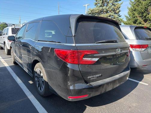Black 2024 Honda Odyssey EX-L