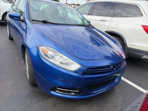 Blue 2013 Dodge Dart SE