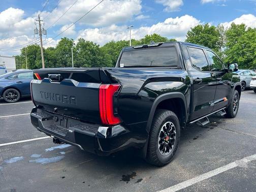 2025 Toyota Tundra Platinum