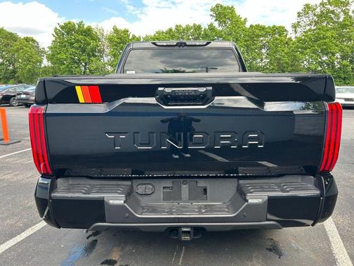 2025 Toyota Tundra Platinum