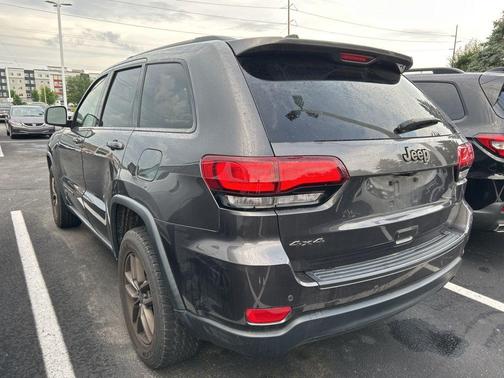 2016 Jeep Grand Cherokee Laredo