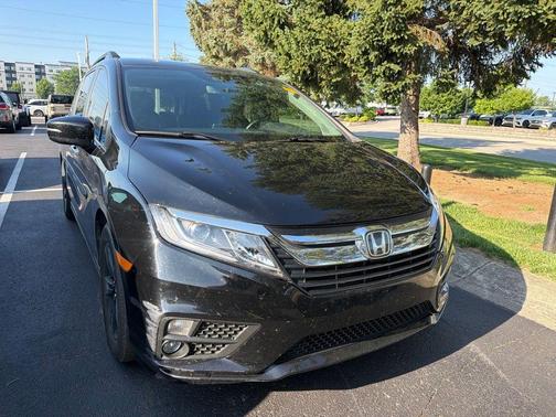 Crystal Black Pearl 2019 Honda Odyssey EX-L