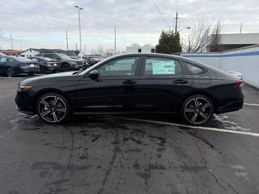 Crystal Black Pearl 2026 Honda Accord Hybrid Sport